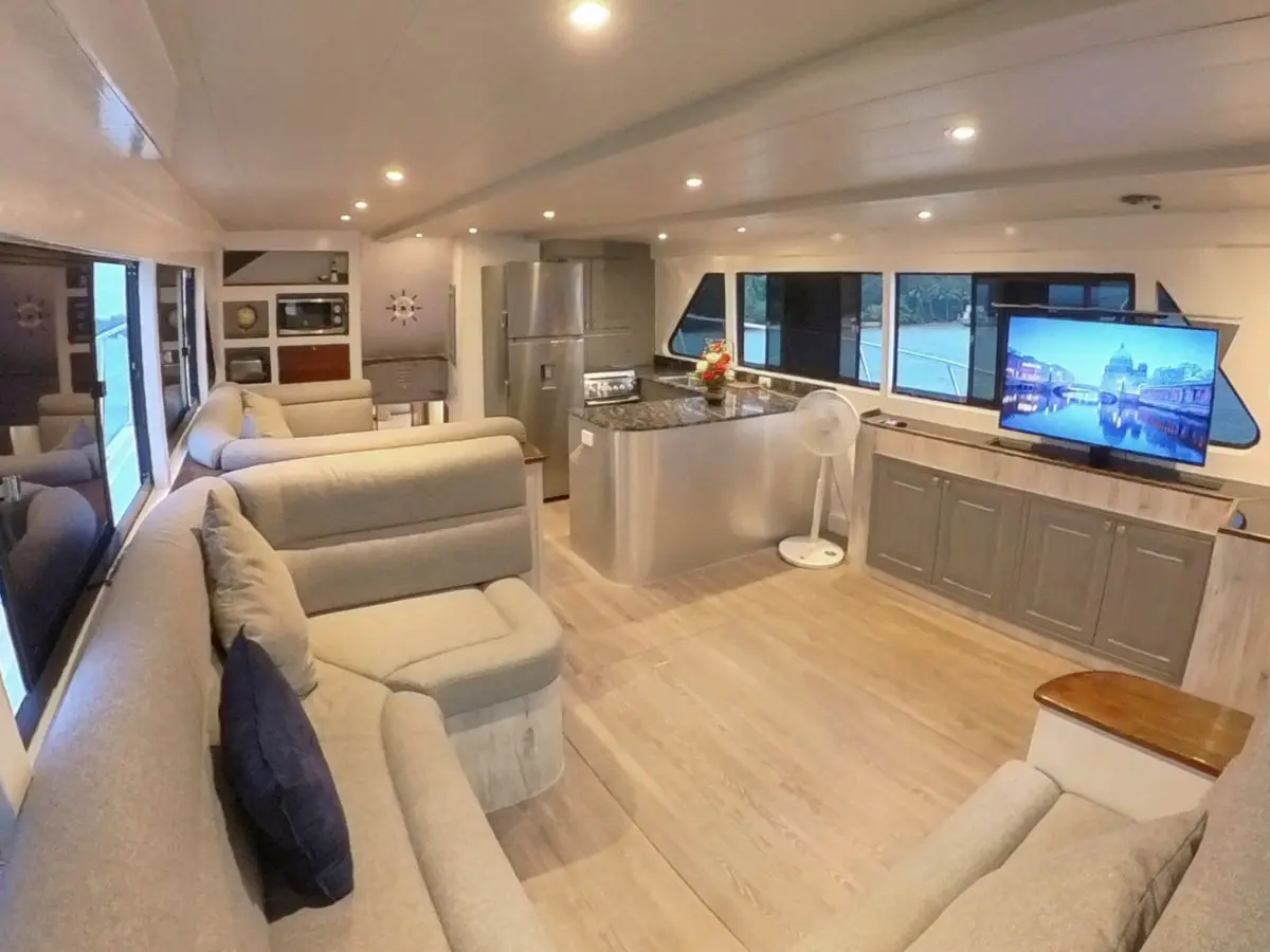 Luxus-Charterboot Phuket